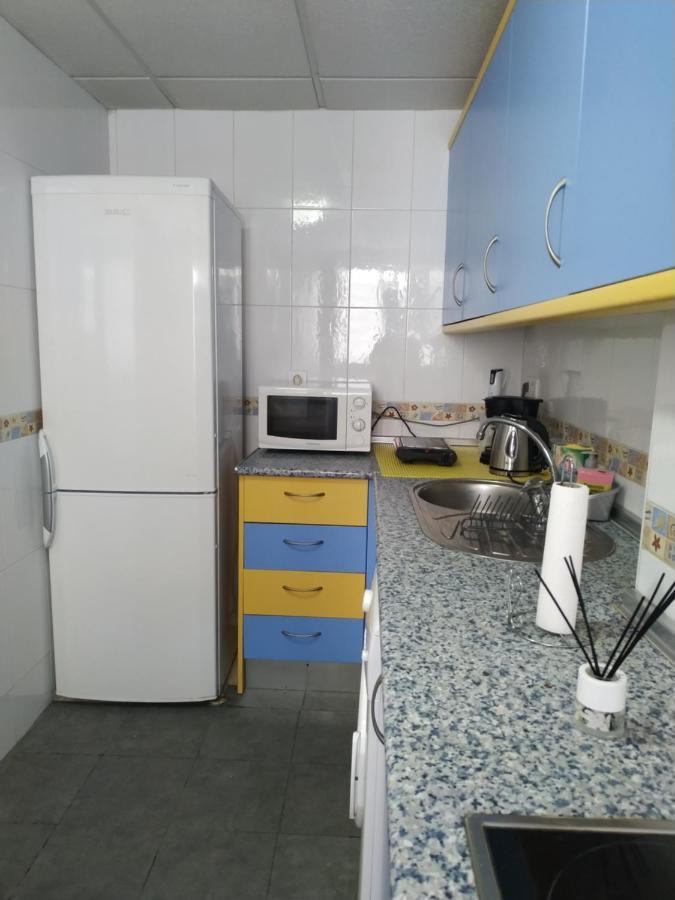 Malaga Yellow Duplex Free Parking And Terrace Exterior foto